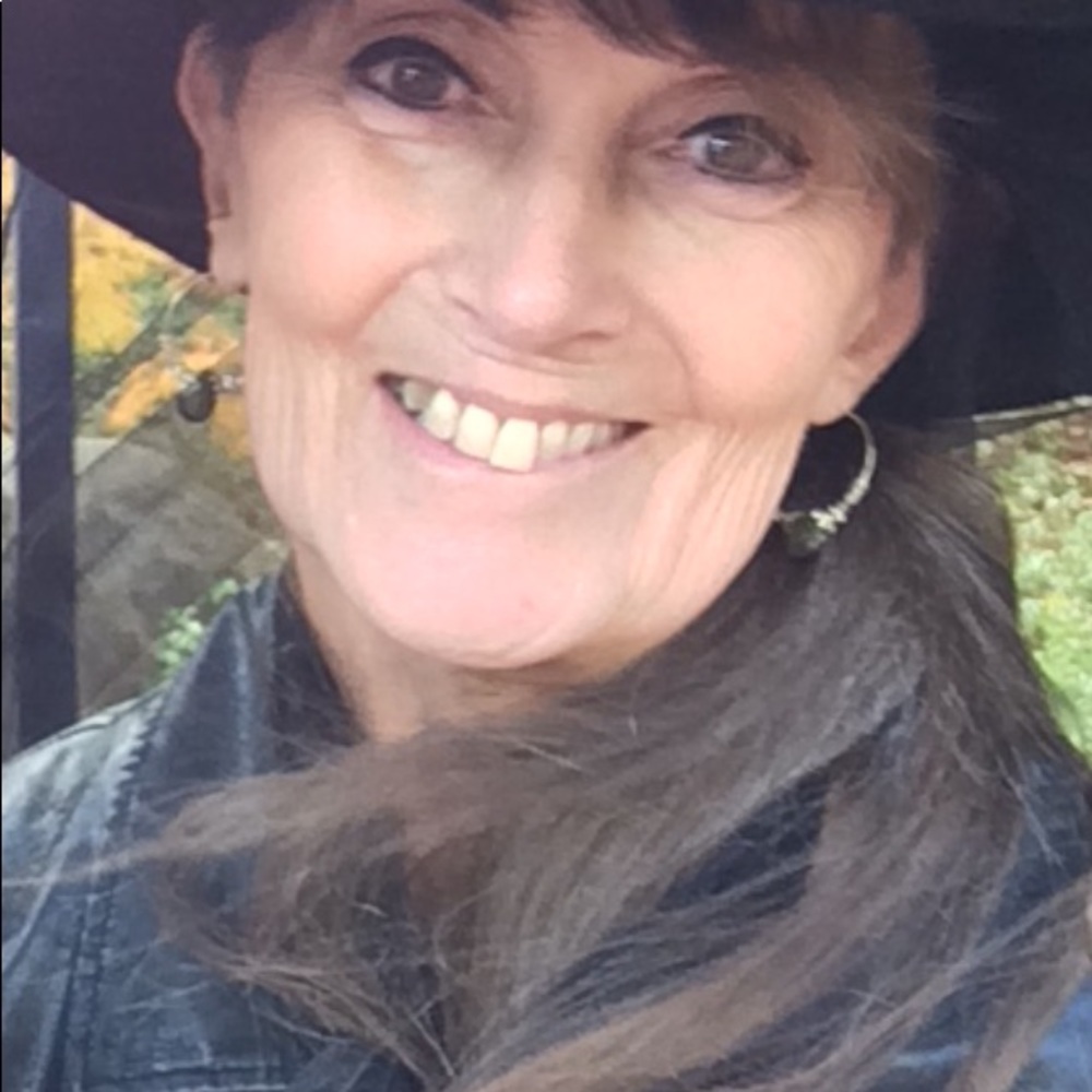 Meet your Posher, Mary: PLEASE READ